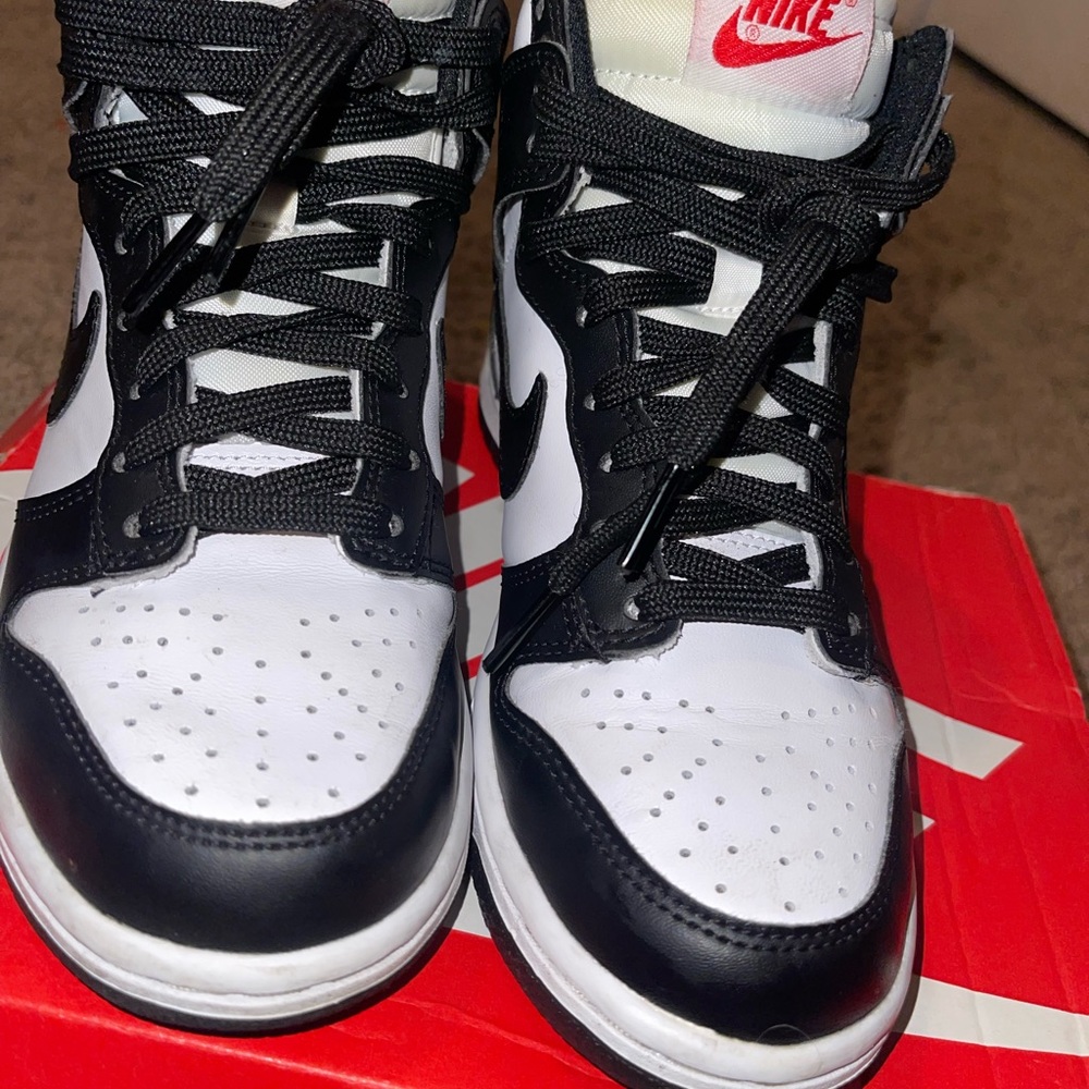 Nike Dunk High 4.5 ( Grade School )